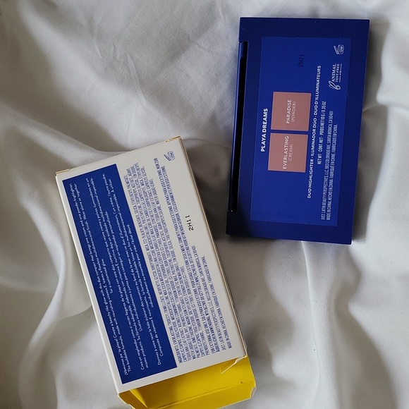 COPY - Tresluce Beauty Playa Dreams Duo Highlighter Face Palette - Picture 2 of 4
